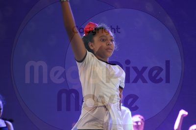 Let's Dance - Image 1974