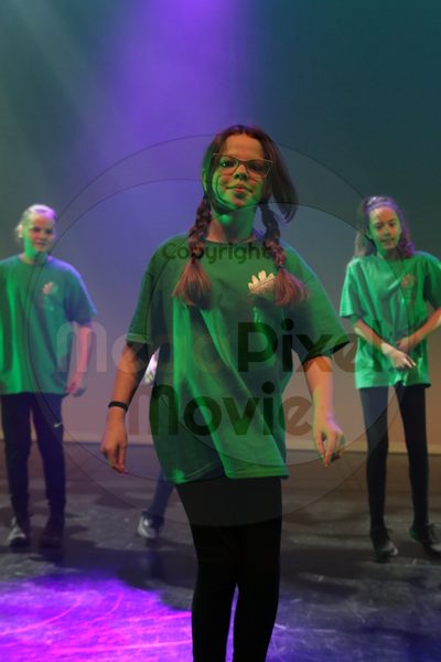 Let's Dance - Image 8979