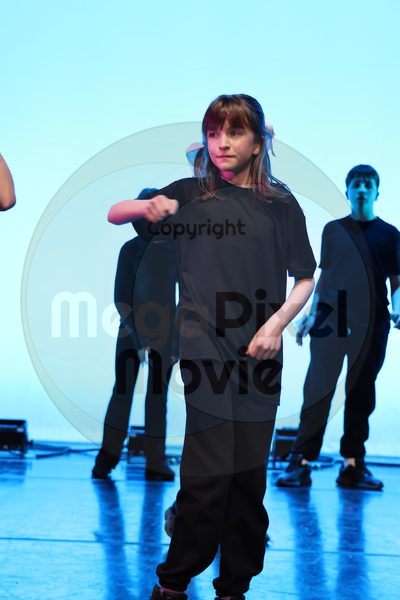 Let's Dance - Image 696A3713