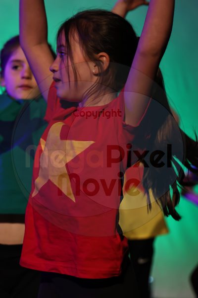 Let's Dance - Image 696A4037