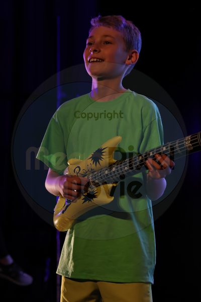 Let's Dance - Image 696A8574