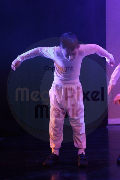Let's Dance - Image 9774