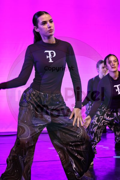 Let's Dance - Image 696A4079