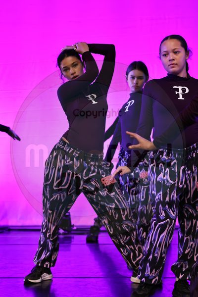 Let's Dance - Image 696A4354