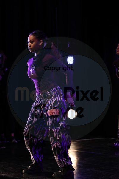 Let's Dance - Image 696A4414
