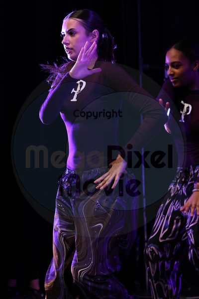 Let's Dance - Image 696A4432