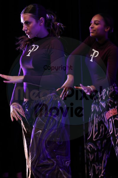 Let's Dance - Image 696A4434
