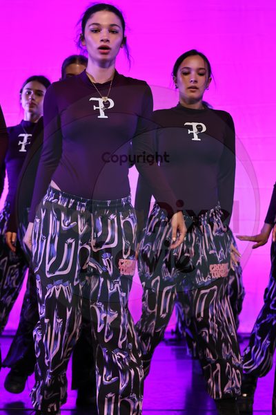 Let's Dance - Image 696A4940