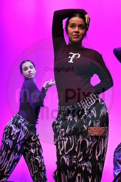 Let's Dance - Image 696A5045