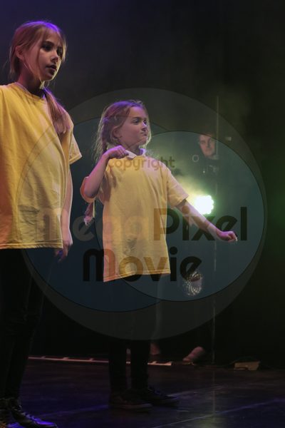 Let's Dance - Image 3827
