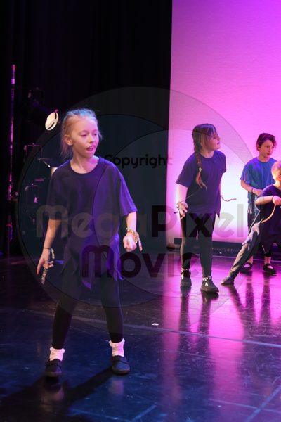 Let's Dance - Image 9114