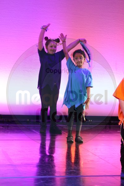 Let's Dance - Image 0132