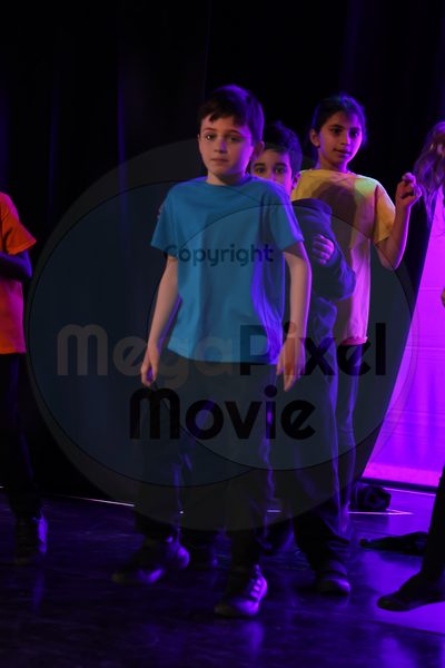 Let's Dance - Image 696A0413
