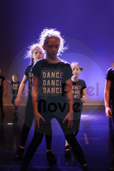 Let's Dance - Image 0199