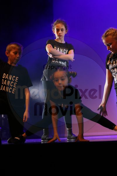 Let's Dance - Image 0475
