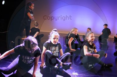 Let's Dance - Image 0541