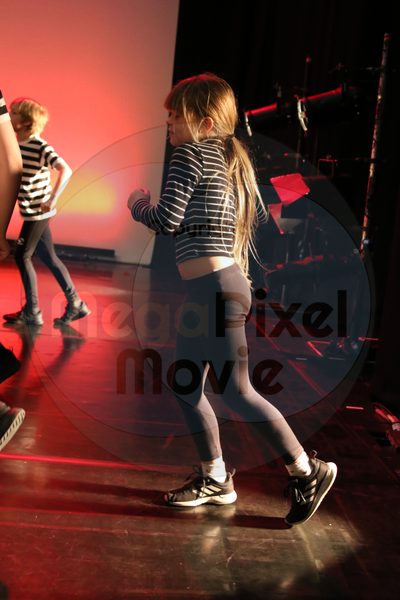 Let's Dance - Image 2506