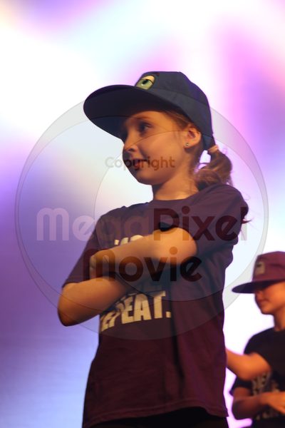 Let's Dance - Image 9145