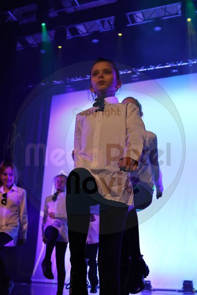 Let's Dance - Image 696A4478