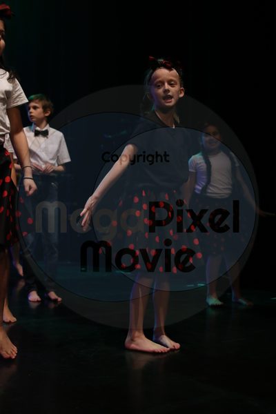 Let's Dance - Image 0008
