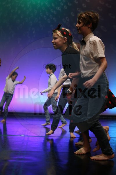 Let's Dance - Image 9774