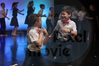Let's Dance - Image 9884