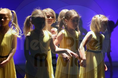 Let's Dance - Image 4096