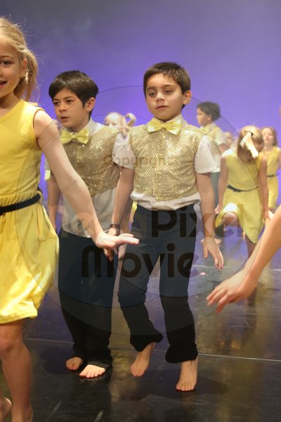 Let's Dance - Image 4261