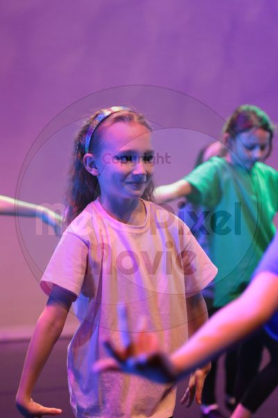 Let's Dance - Image 0670