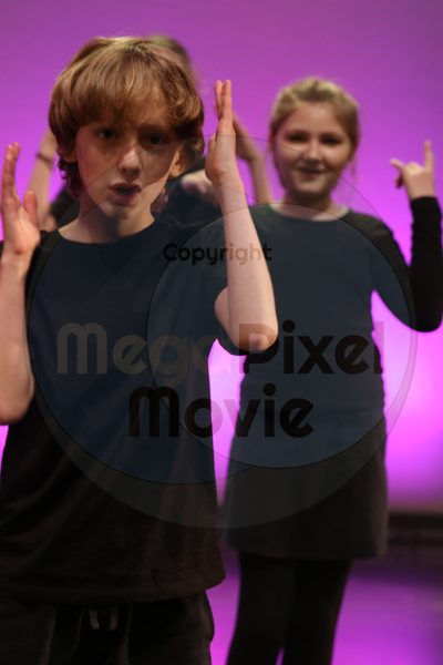 Let's Dance - Image 4039