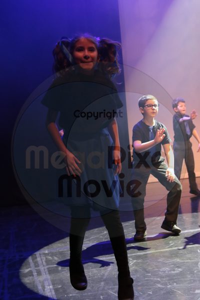 Let's Dance - Image 7433