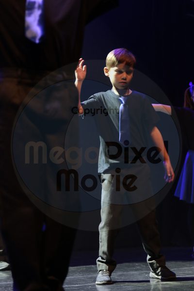 Let's Dance - Image 7697