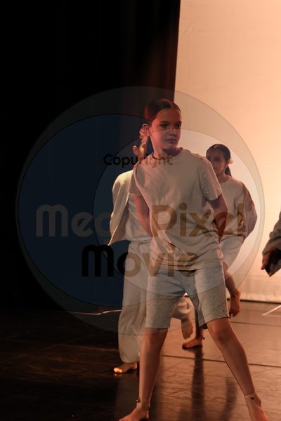 Let's Dance - Image 696A6935