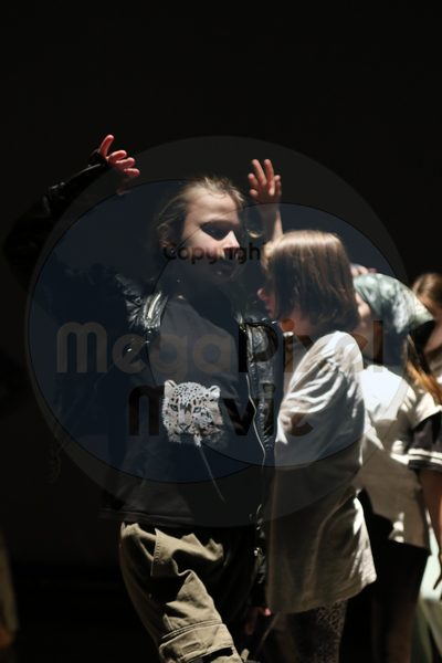 Let's Dance - Image 3764