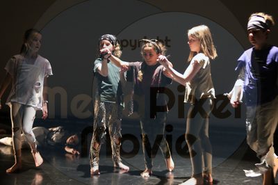 Let's Dance - Image 4129