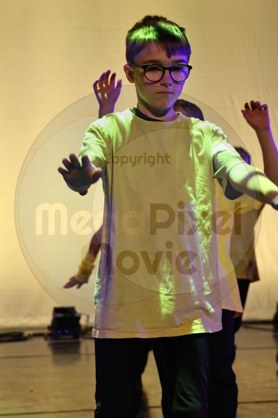 Let's Dance - Image 696A9050