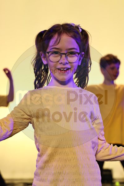 Let's Dance - Image 696A9170-2