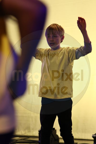 Let's Dance - Image 696A9236