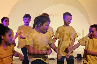 Let's Dance - Image 696A9546