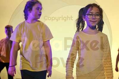 Let's Dance - Image 696A9760