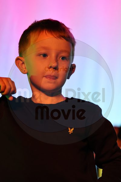 Let's Dance - Image 696A8647