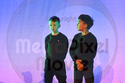 Let's Dance - Image 696A8740