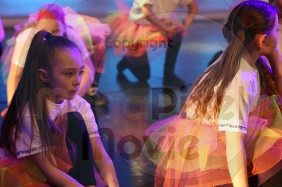 Let's Dance - Image 0932
