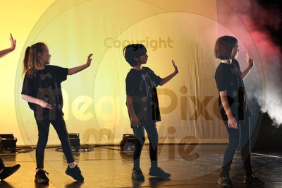Let's Dance - Image 696A6093