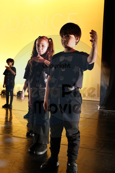 Let's Dance - Image 696A6221