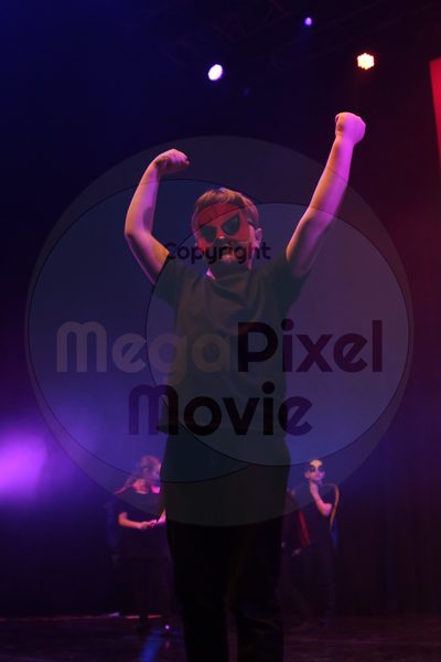 Let's Dance - Image 7425