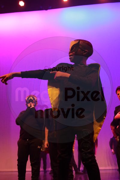 Let's Dance - Image 7429