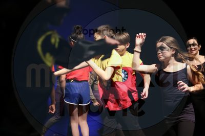 Let's Dance - Image 9981