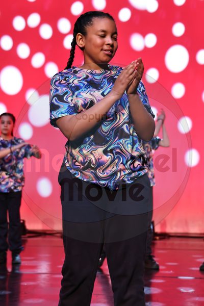 Let's Dance - Image 696A9441