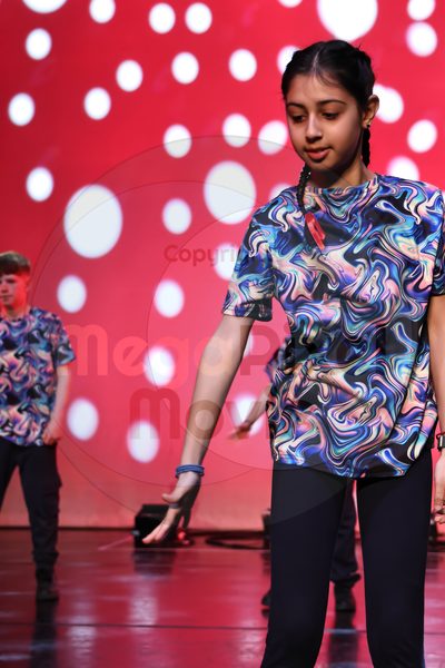 Let's Dance - Image 696A9448